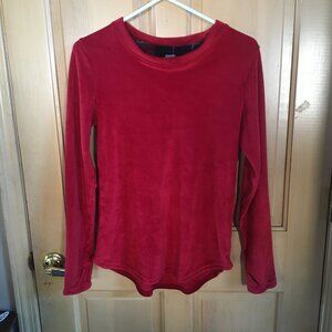 Woman's Red Velour Climate Right Lounging Top - Size M